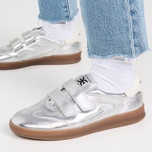 Sam Edelman Talia Gum Sole Metallic Leather Soft Silver Velcro sneakers 8.5 39